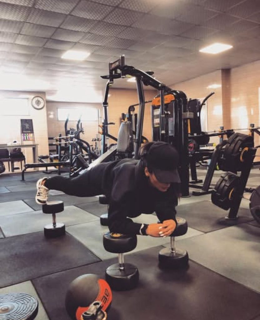 مهسا تابانی | مربی تخصصی فیتنس، فیتنس دنس و اسپینینگ بانوان در تهران